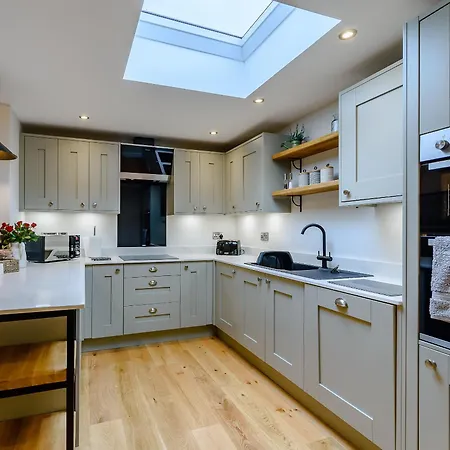 Rinstone * 桑顿代尔